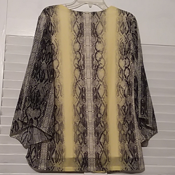 ALFANI Petite Blouse - Picture 3 of 5